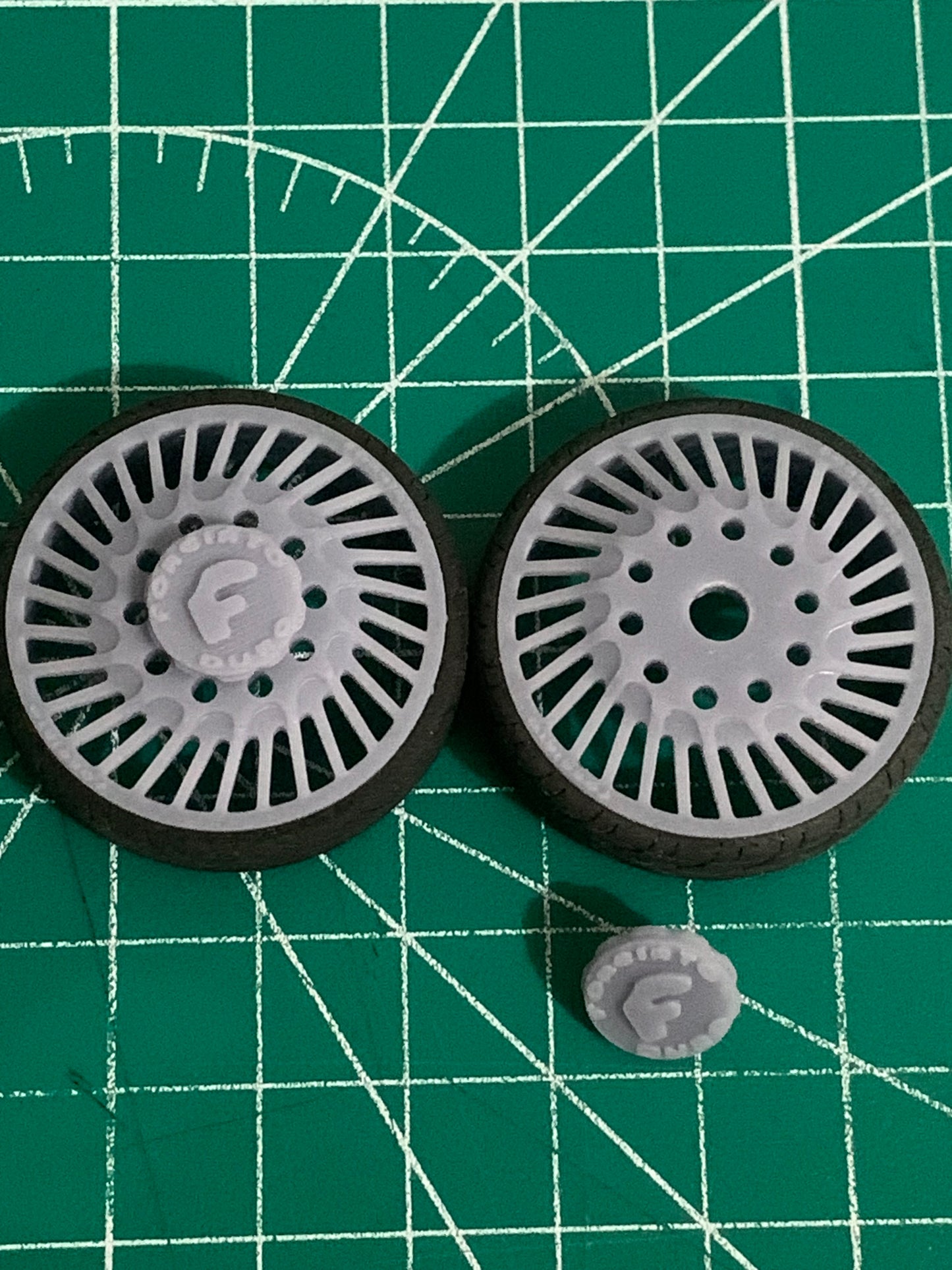 1/25 Scale - FORGI VENTOSO in 26"-32" (Multi-Piece) Dually Truck Rims