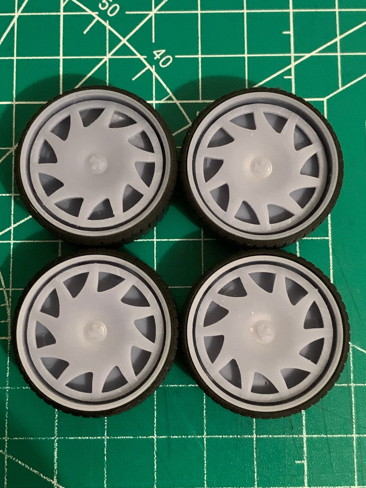 1/25 Scale - DUB MERCY SPINNER - in 28"-36" Donk, Big Rims, Box Chevy, G-Body, Trucks, SUV's