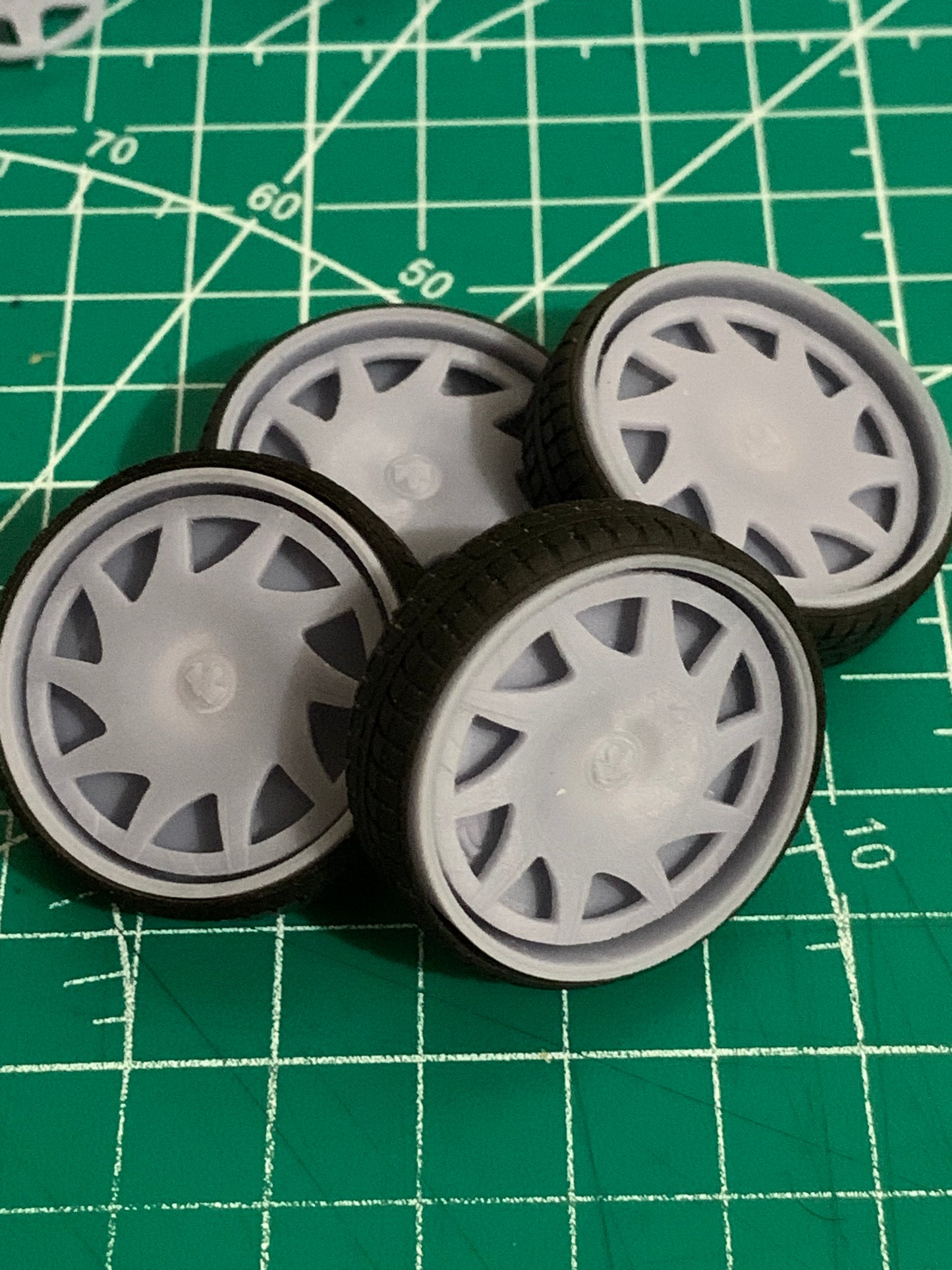 1/25 Scale - DUB MERCY SPINNER - in 28"-36" Donk, Big Rims, Box Chevy, G-Body, Trucks, SUV's