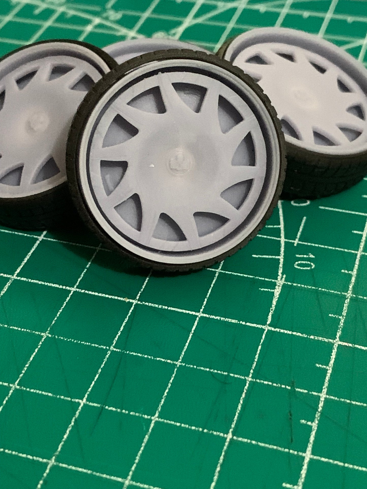 1/25 Scale - DUB MERCY SPINNER - in 28"-36" Donk, Big Rims, Box Chevy, G-Body, Trucks, SUV's