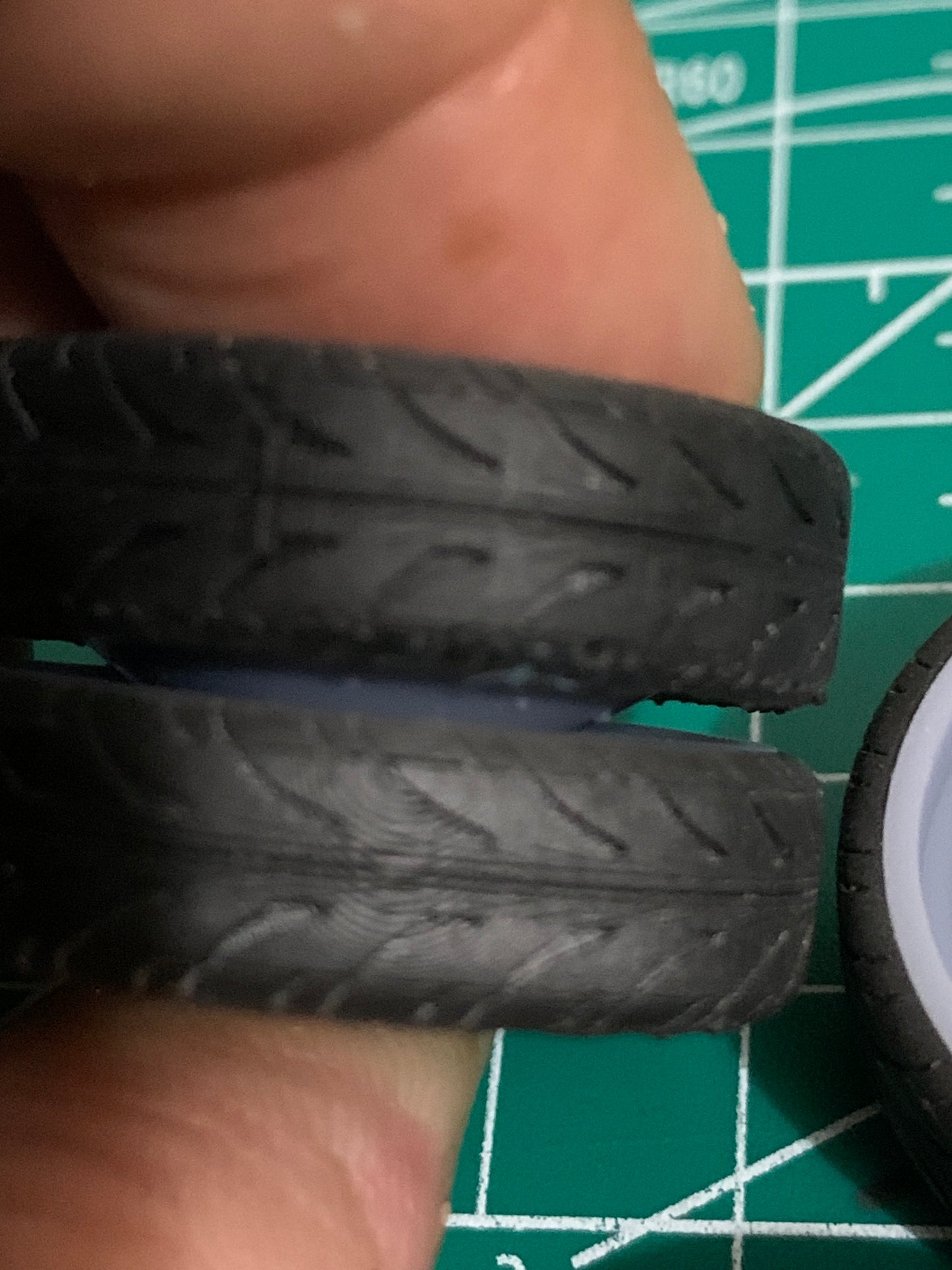 1/25 Scale - PETERBILT STYLE DUALLY in 26"-32" Dually Truck Rims