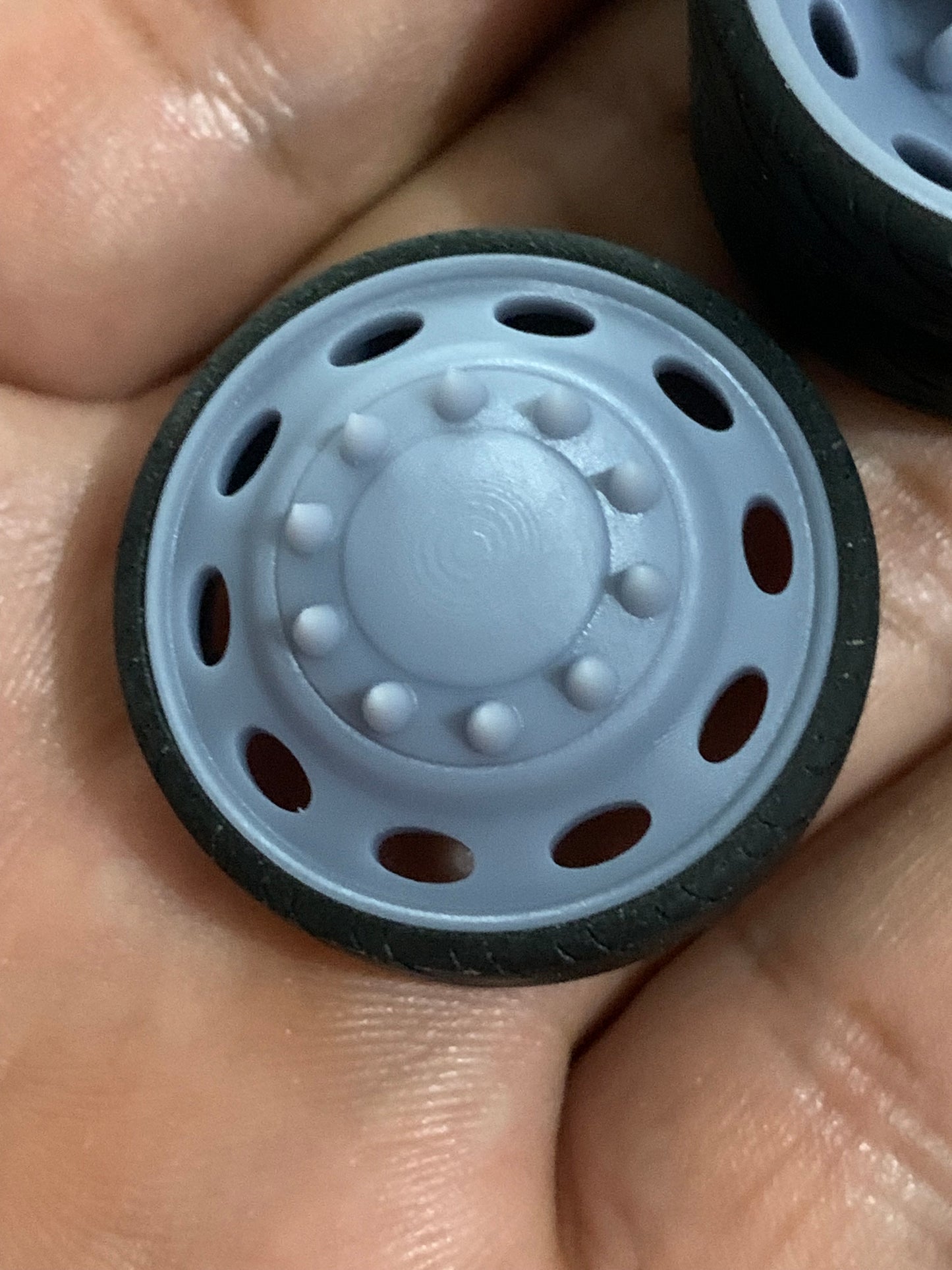 1/25 Scale - PETERBILT STYLE DUALLY in 26"-32" Dually Truck Rims