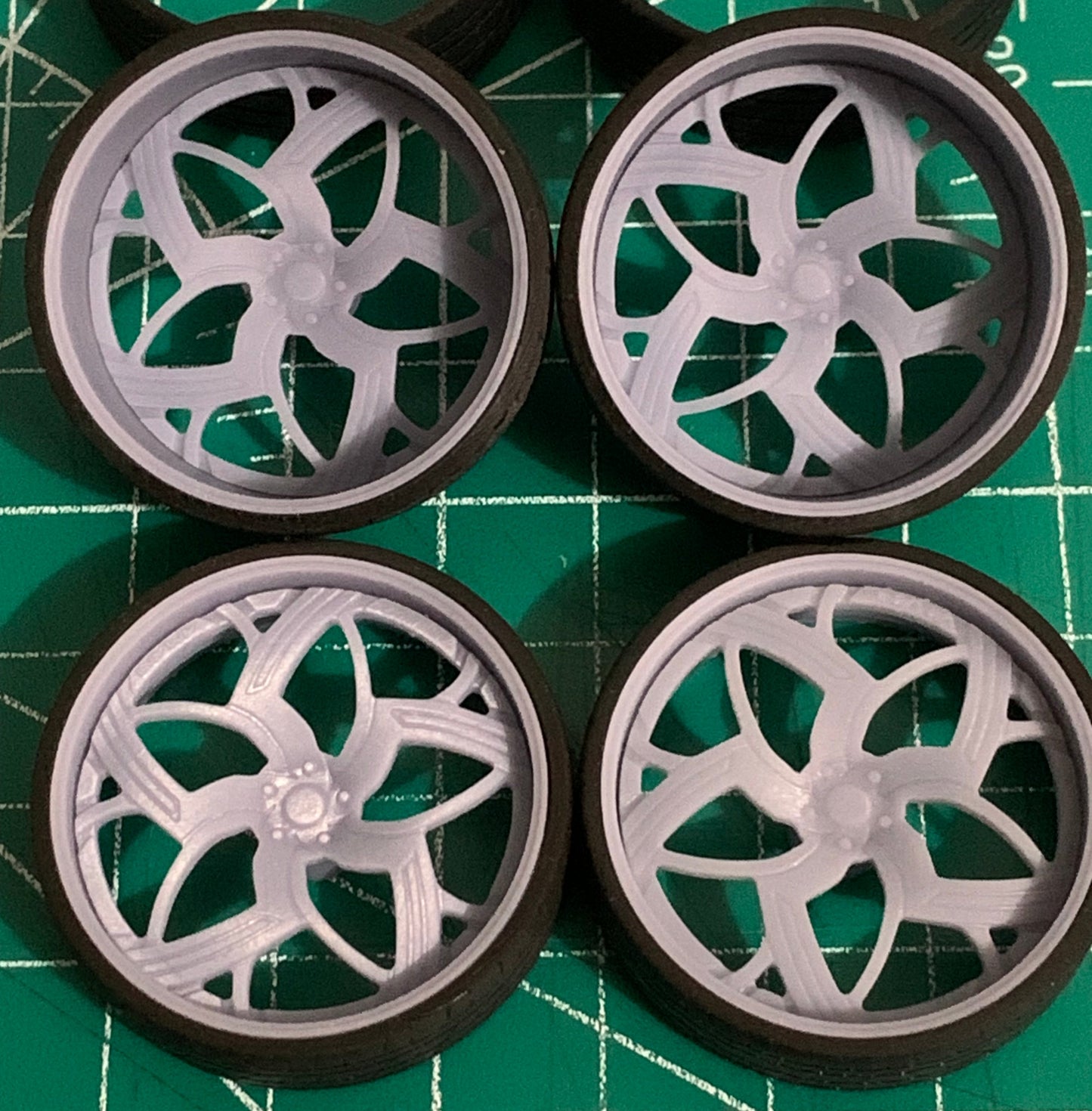 1/25 Scale - AMAN! IMPERIO - in 26"-36" Donk, Big Rims, Old Schools, Traditionals, Trucks, SUV