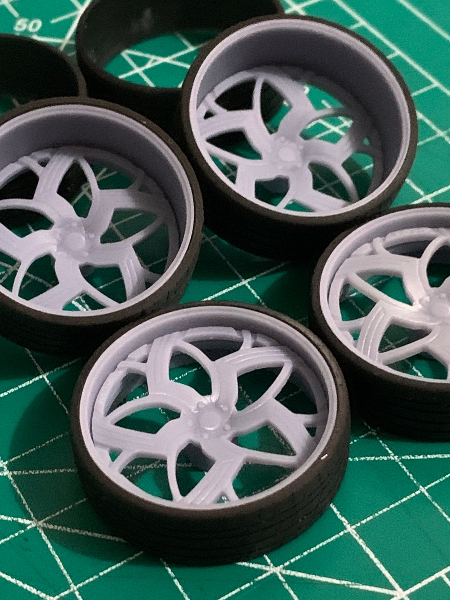 1/25 Scale - AMAN! IMPERIO - in 26"-36" Donk, Big Rims, Old Schools, Traditionals, Trucks, SUV