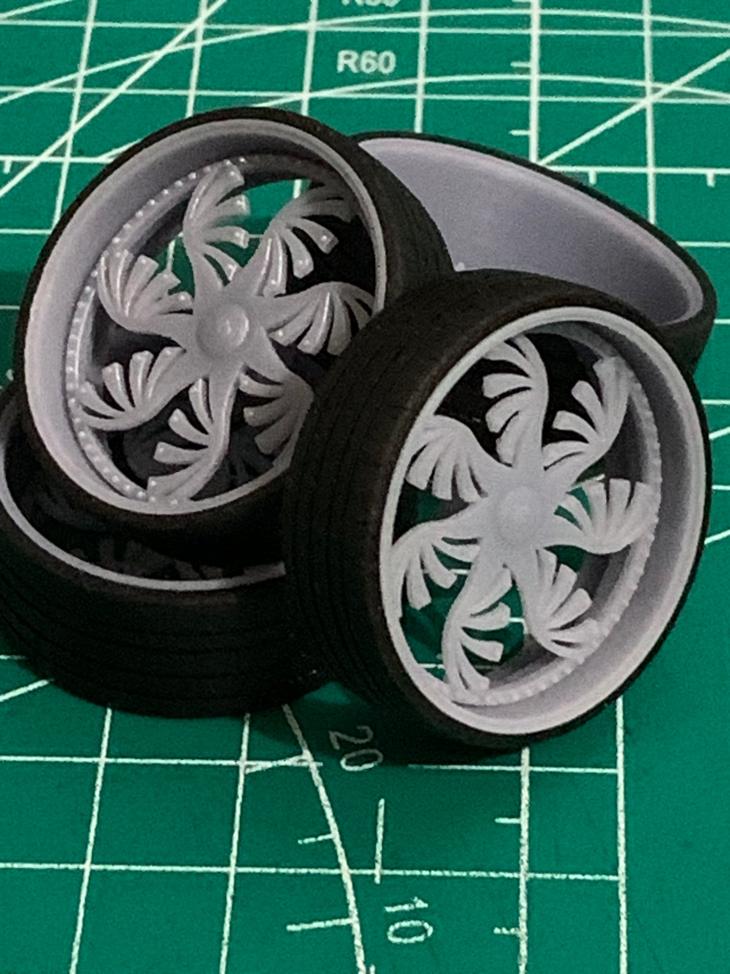 1/25 Scale - FORG! CUSTOM "C" - in 26"-36" Donk, Big Rims, Traditional, Old School, Truck, SUV