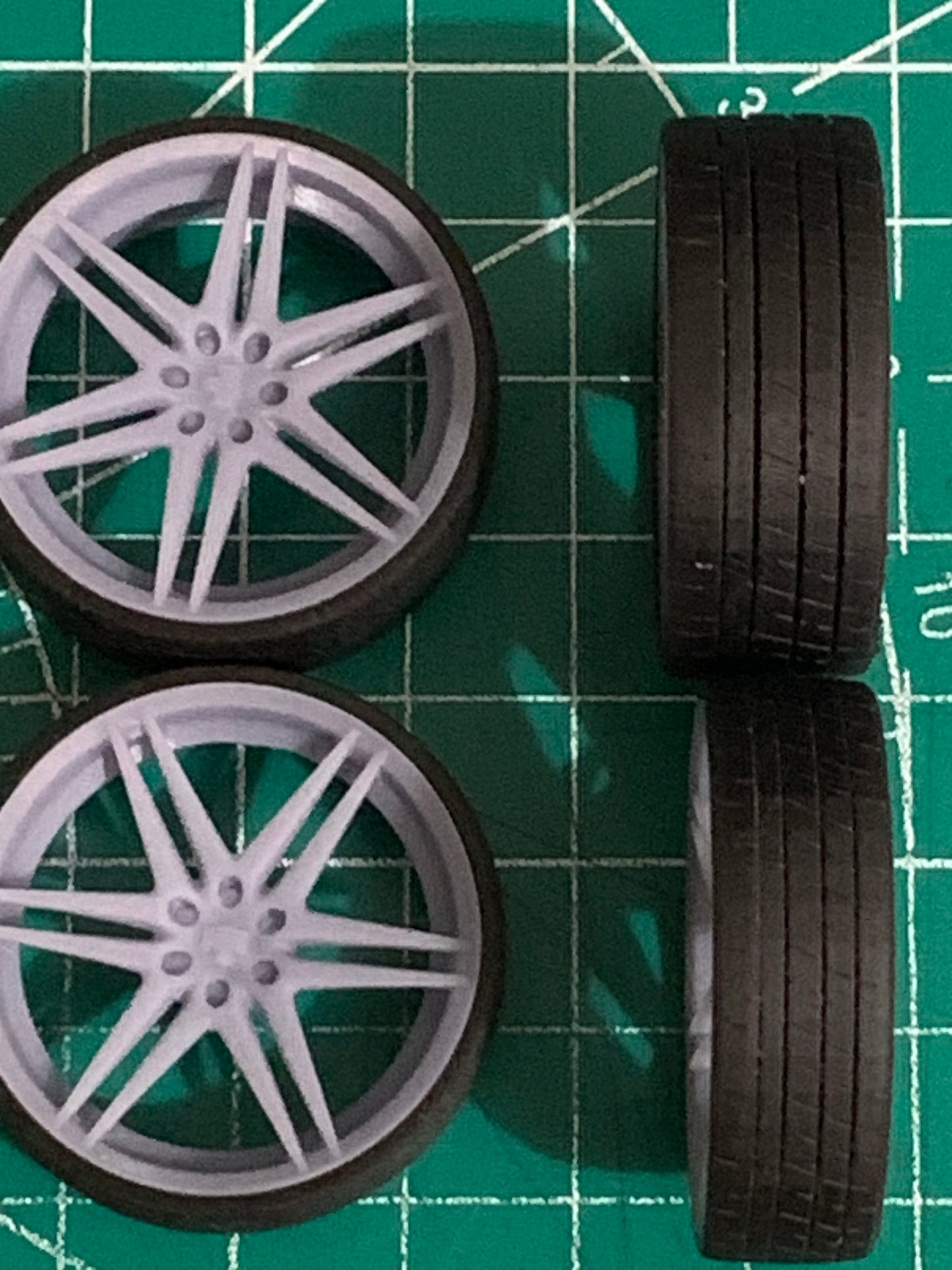 1/25 Scale - DUB "DIRTY DOG" (6lug) - in 26"-36" - Truck, SUV