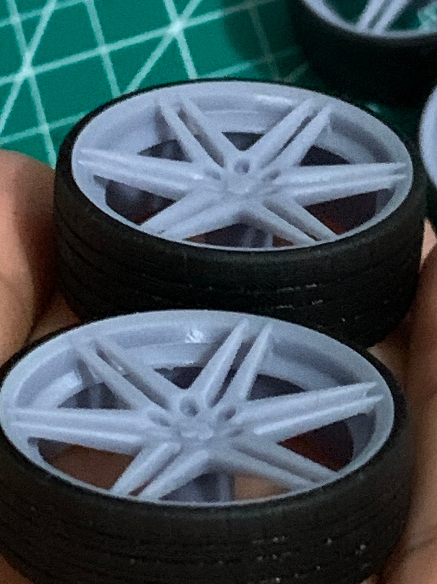 1/25 Scale - DUB "DIRTY DOG" (6lug) - in 26"-36" - Truck, SUV