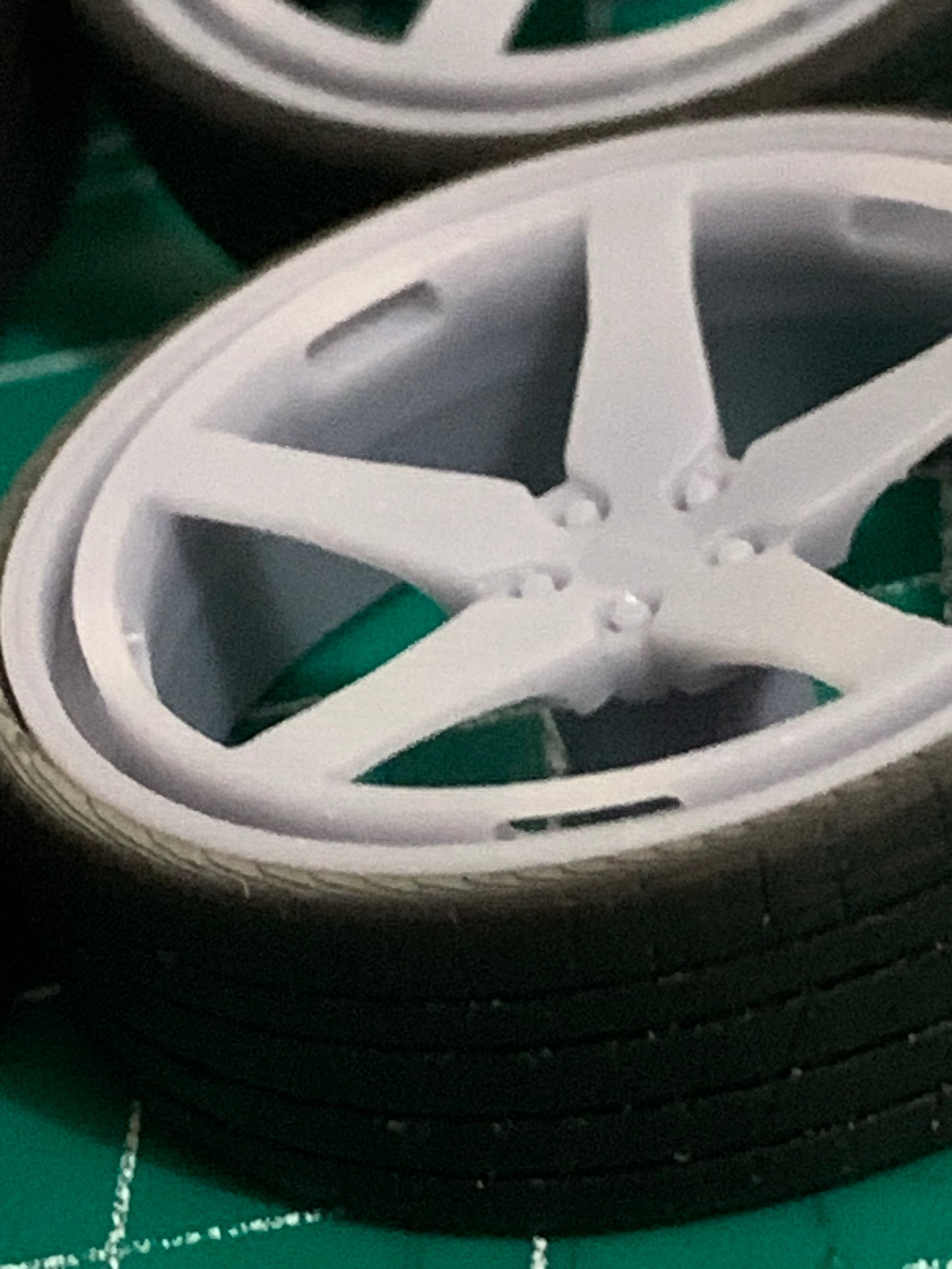 1/25 Scale - KLUTCH SLC3 - in 24"-36" Donk, Big Rims, Box Chevy, G-Body