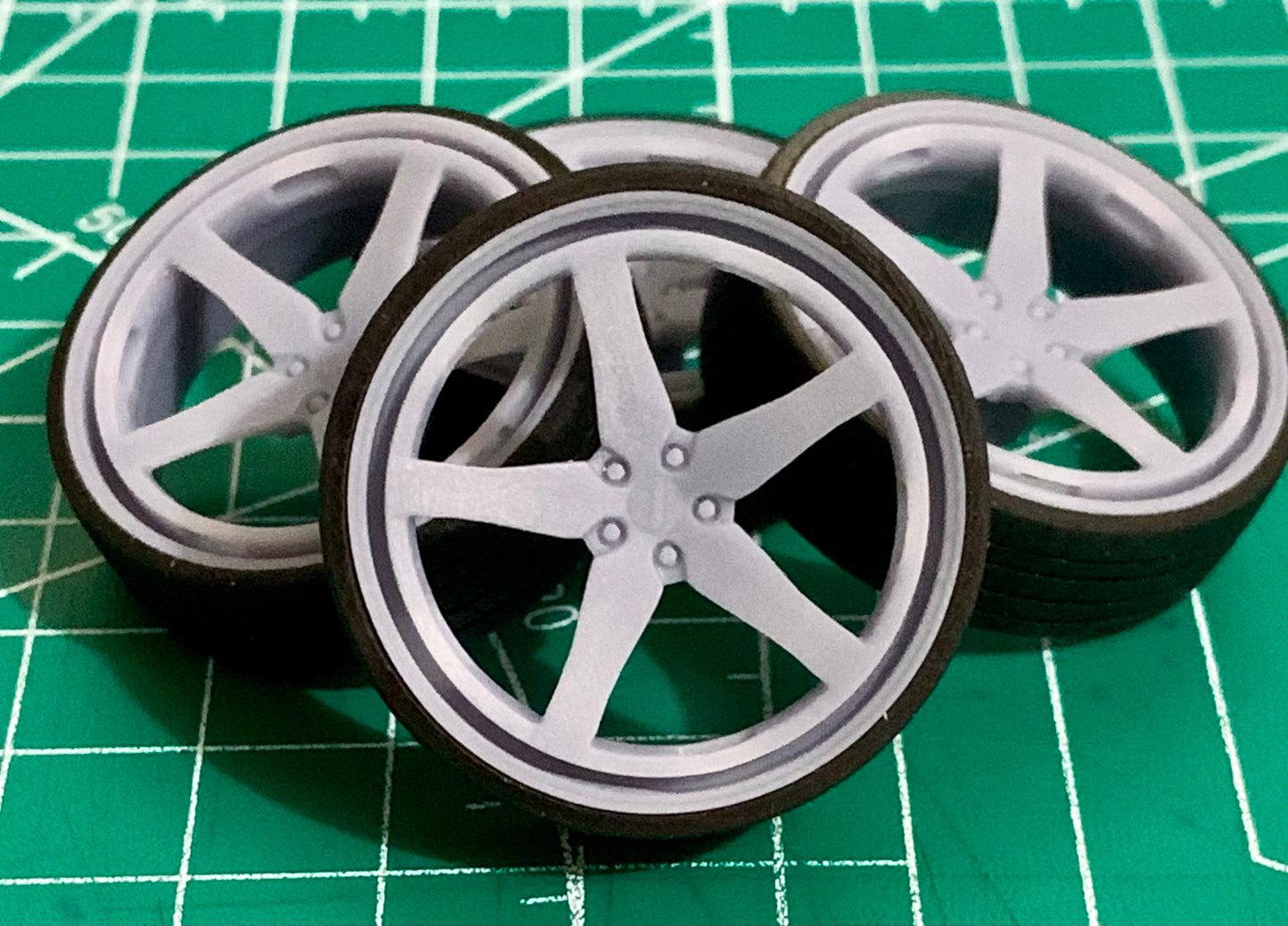 1/25 Scale - KLUTCH SLC3 - in 24"-36" Donk, Big Rims, Box Chevy, G-Body