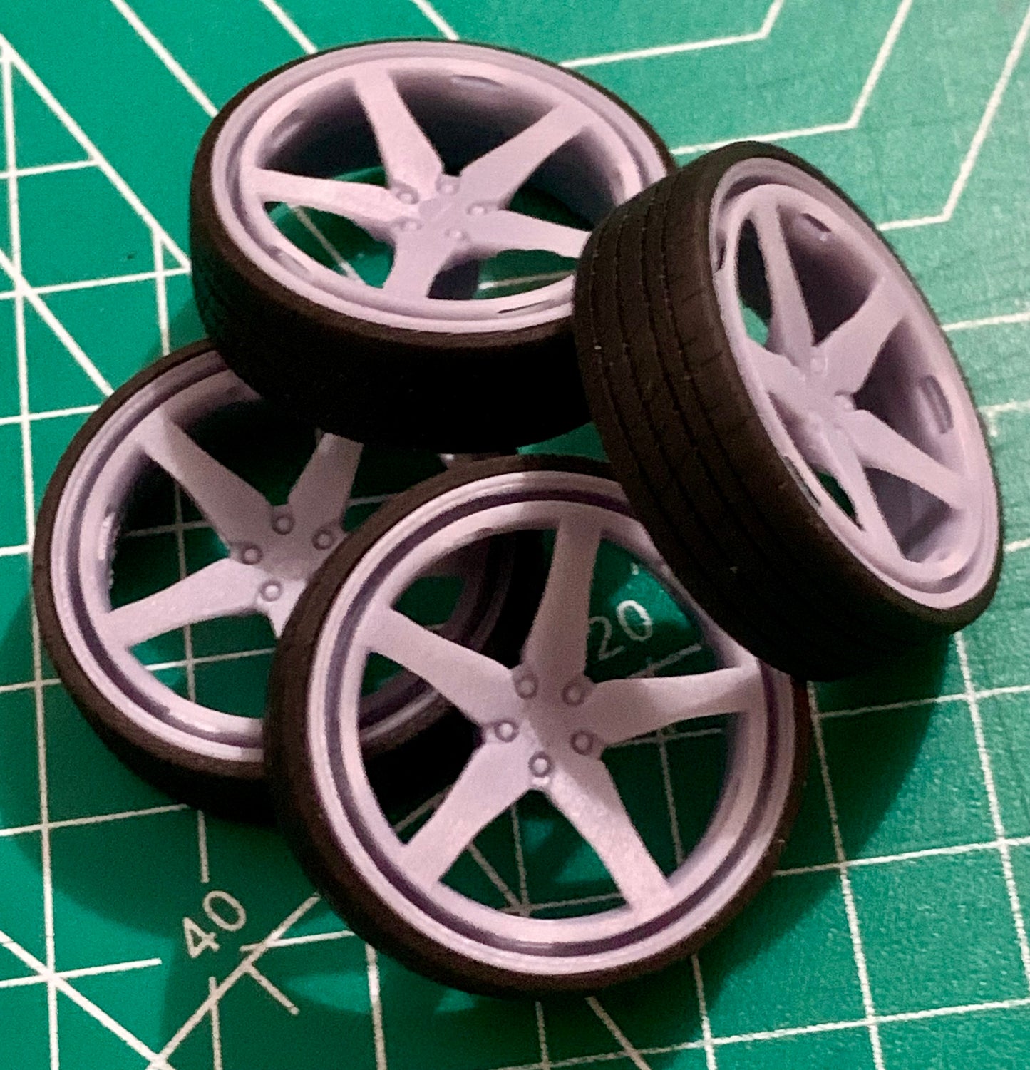 1/25 Scale - KLUTCH SLC3 - in 24"-36" Donk, Big Rims, Box Chevy, G-Body