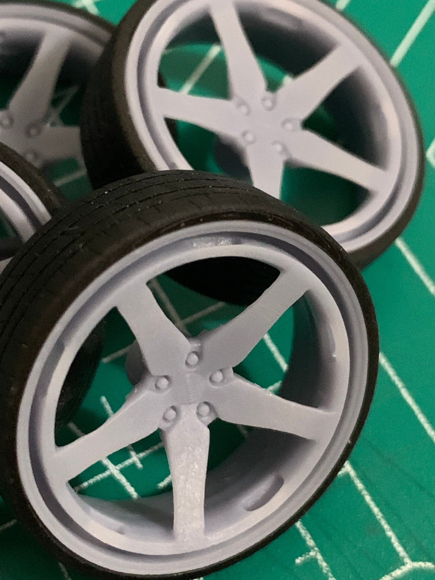 1/25 Scale - KLUTCH SLC3 - in 24"-36" Donk, Big Rims, Box Chevy, G-Body