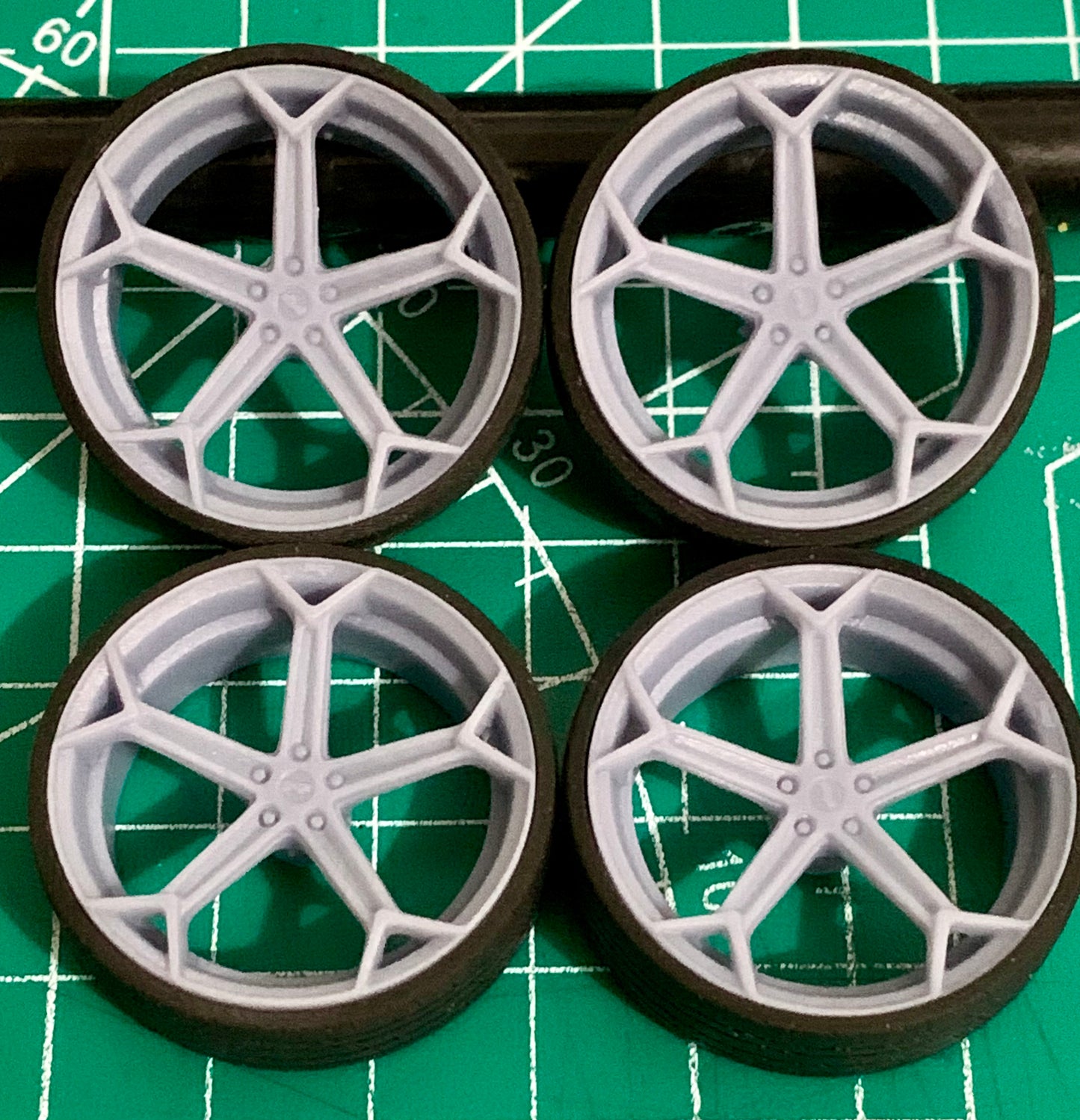 1/25 Scale - NICHE ARROW - in 24"-36" Donk, Big Rims, Box Chevy, G-Body