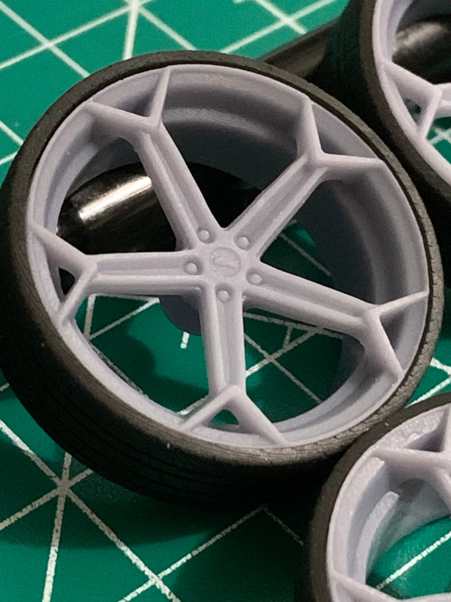 1/25 Scale - NICHE ARROW - in 24"-36" Donk, Big Rims, Box Chevy, G-Body