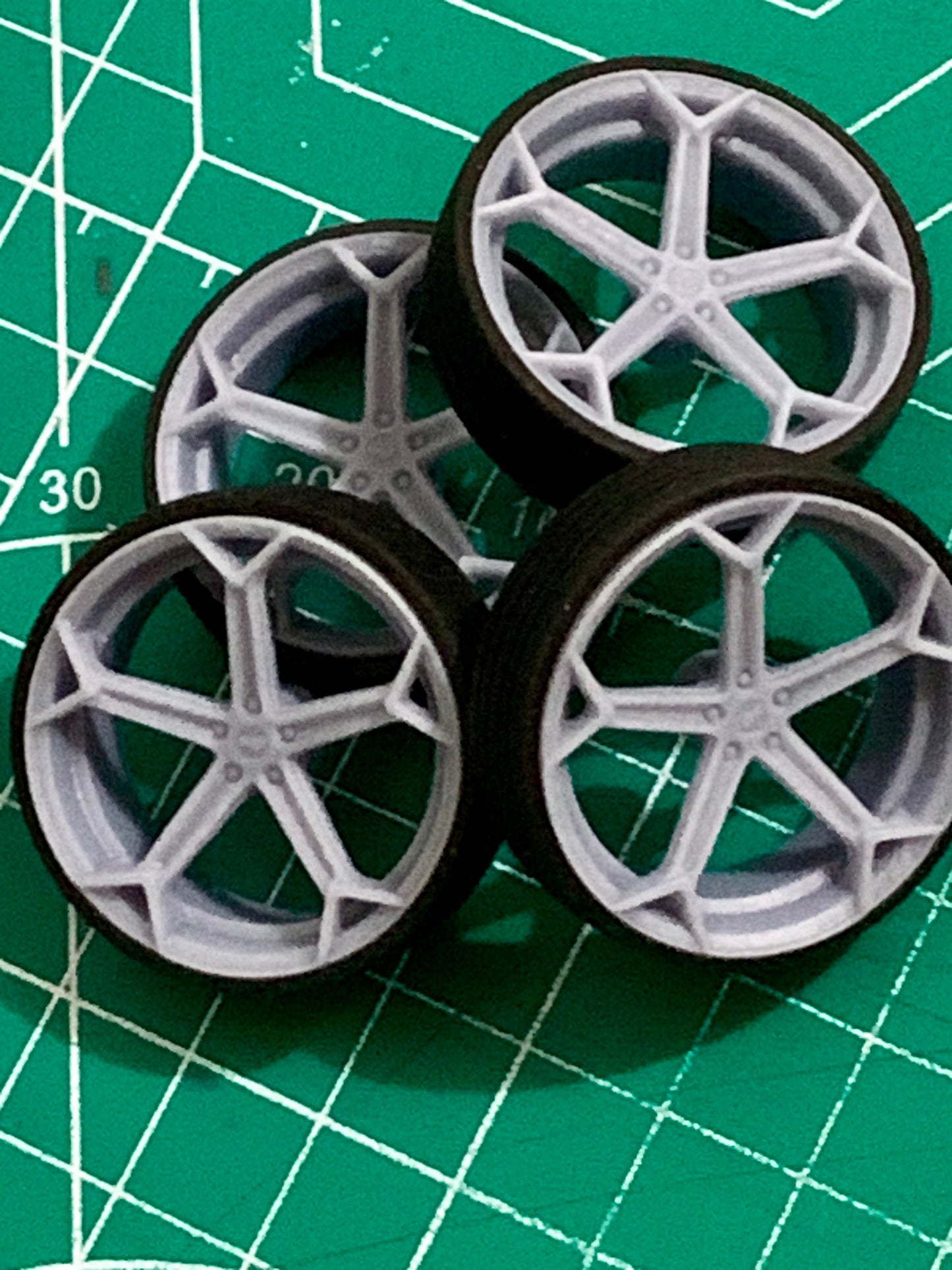 1/25 Scale - NICHE ARROW - in 24"-36" Donk, Big Rims, Box Chevy, G-Body