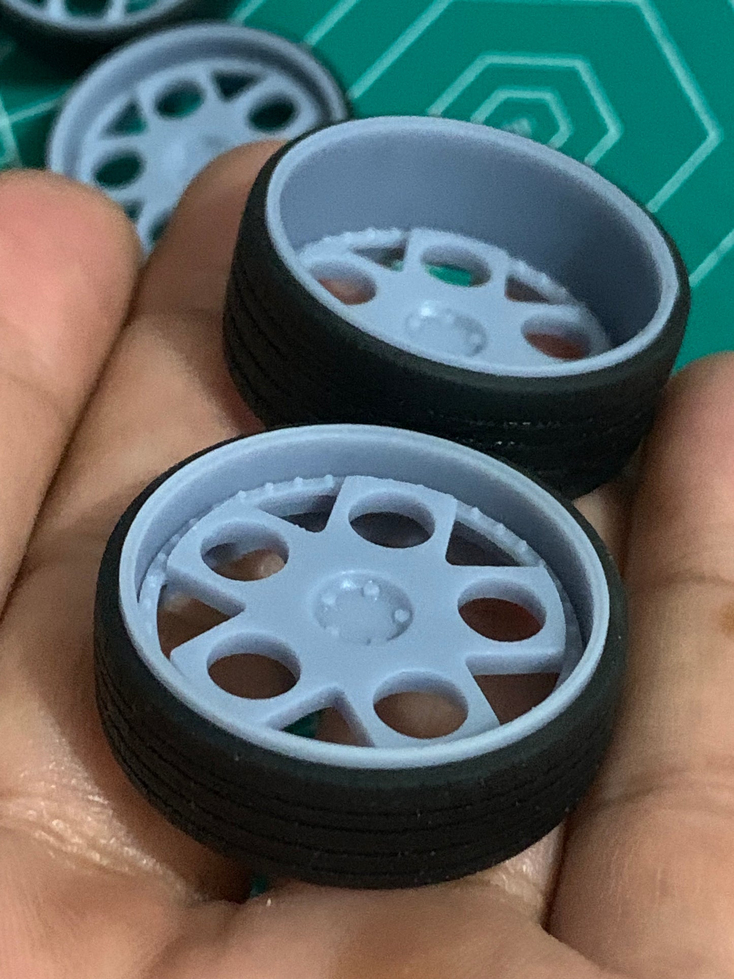 1/25 Scale - HRE 454V2 Vintage Series - in 24"-36" Donk, Big Rims, Box Chevy, G-Body