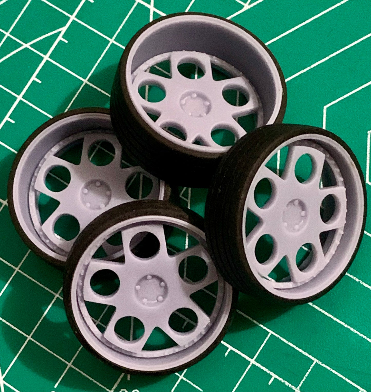 1/25 Scale - HRE 454V2 Vintage Series - in 24"-36" Donk, Big Rims, Box Chevy, G-Body