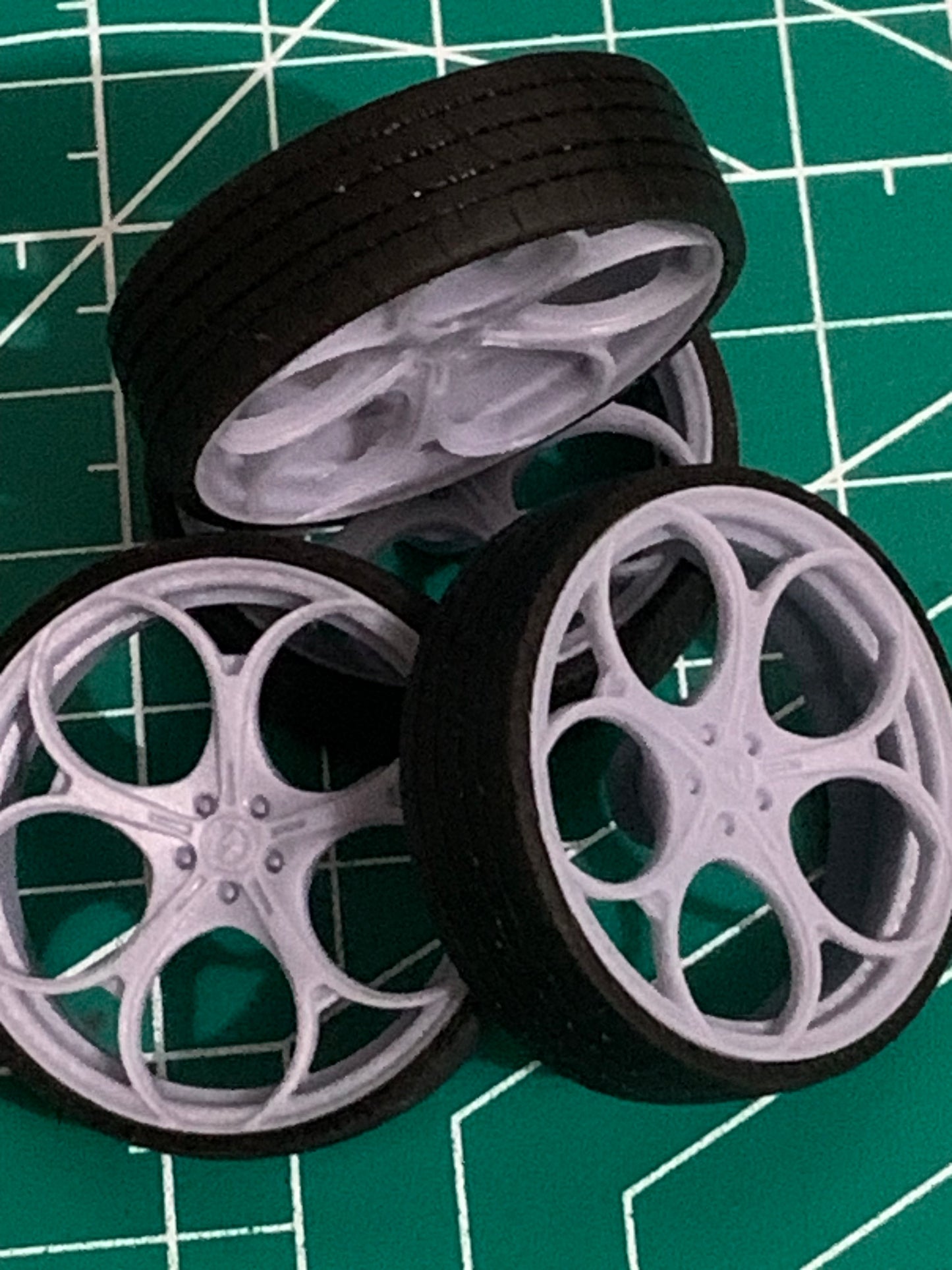 1/25 Scale - 6SIXTY CHAKRAM - in 24"-36" Donk, Big Rims, Box Chevy, G-Body