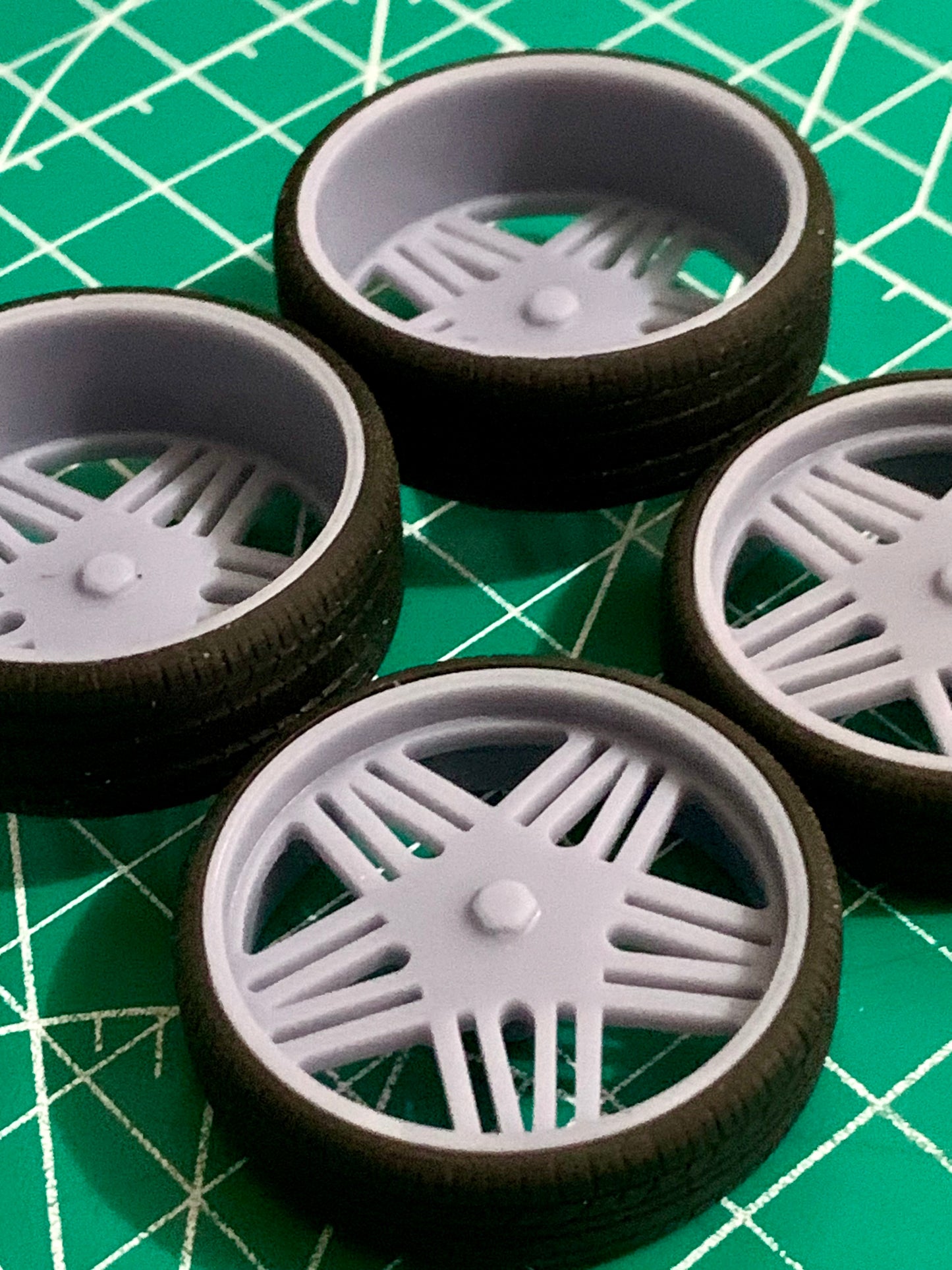 1/25 Scale - TMP HARDLINE BILLET in 24"-30" Donk, Big Rims, Box Chevy, G-Body