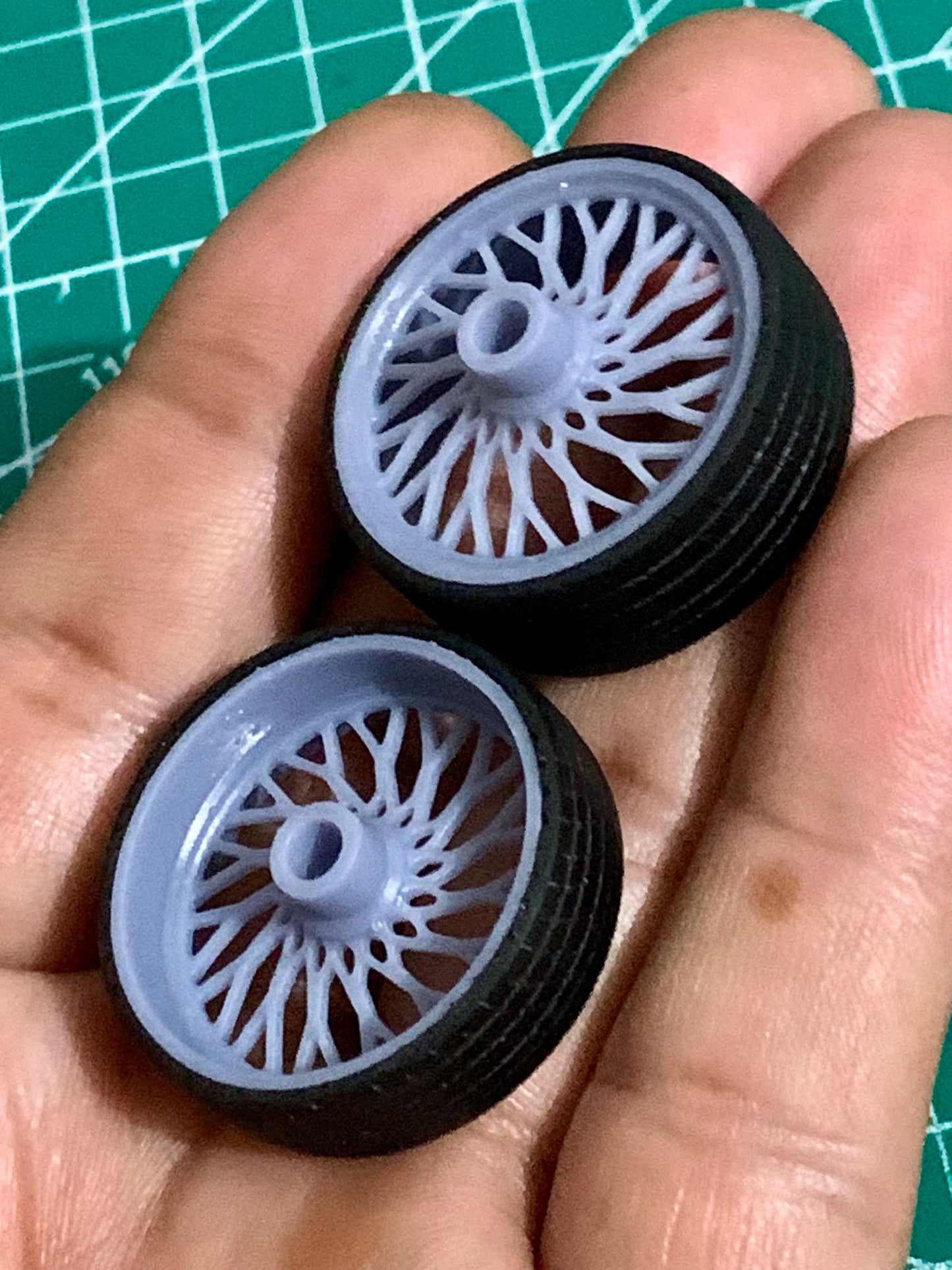 1/25 Scale - PUR RS09 in 24"-36" Donk, Big Rims, Box Chevy, G-Body