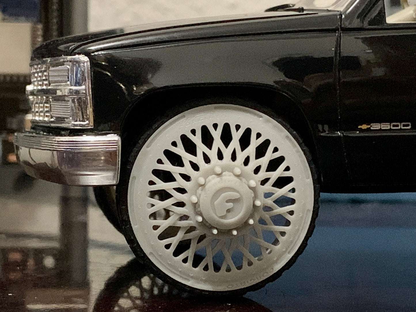 1/25 Scale - FORGIATO TESSUTO - 32" Dually Truck Rims