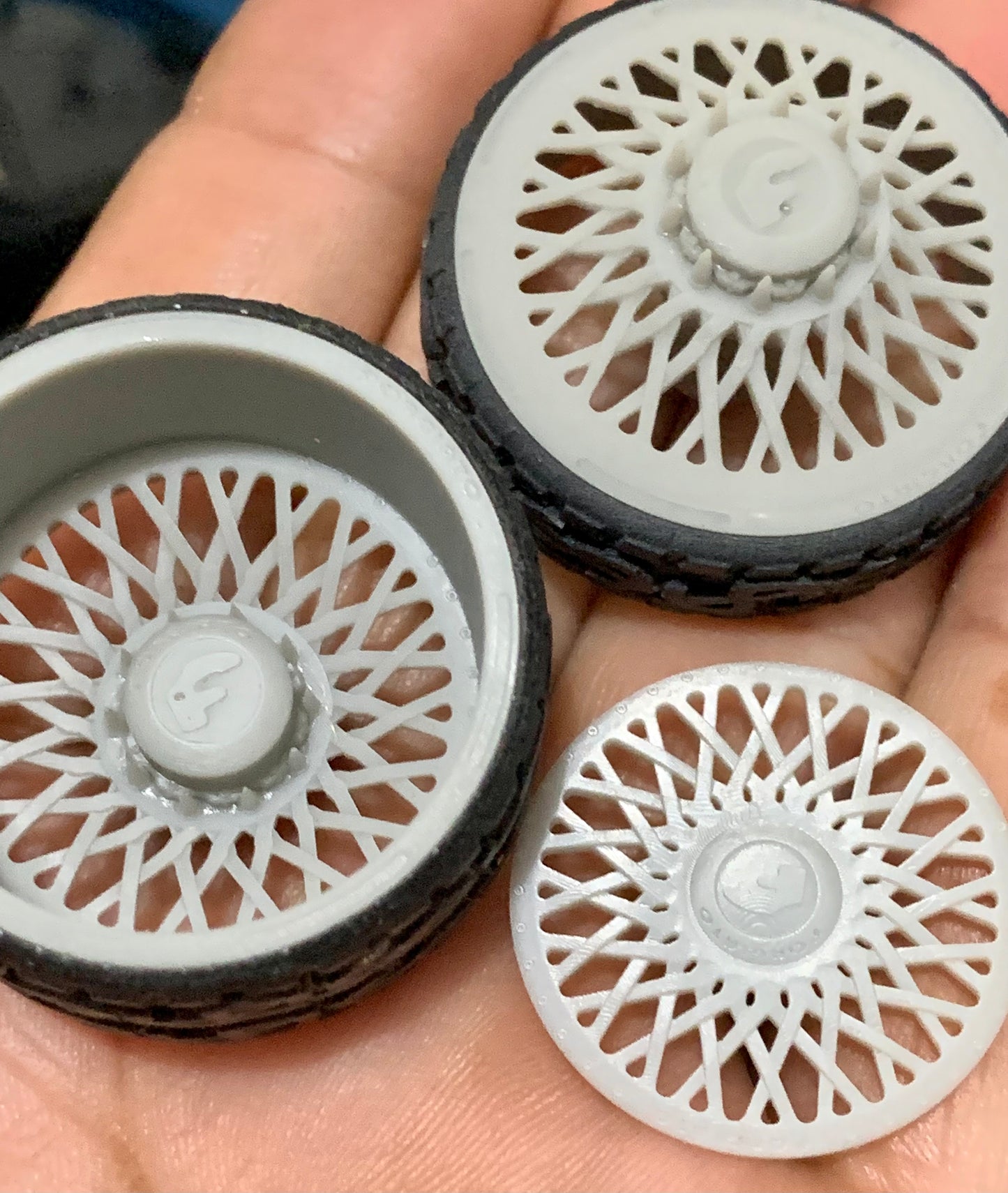 1/25 Scale - FORGIATO TESSUTO - 32" Dually Truck Rims