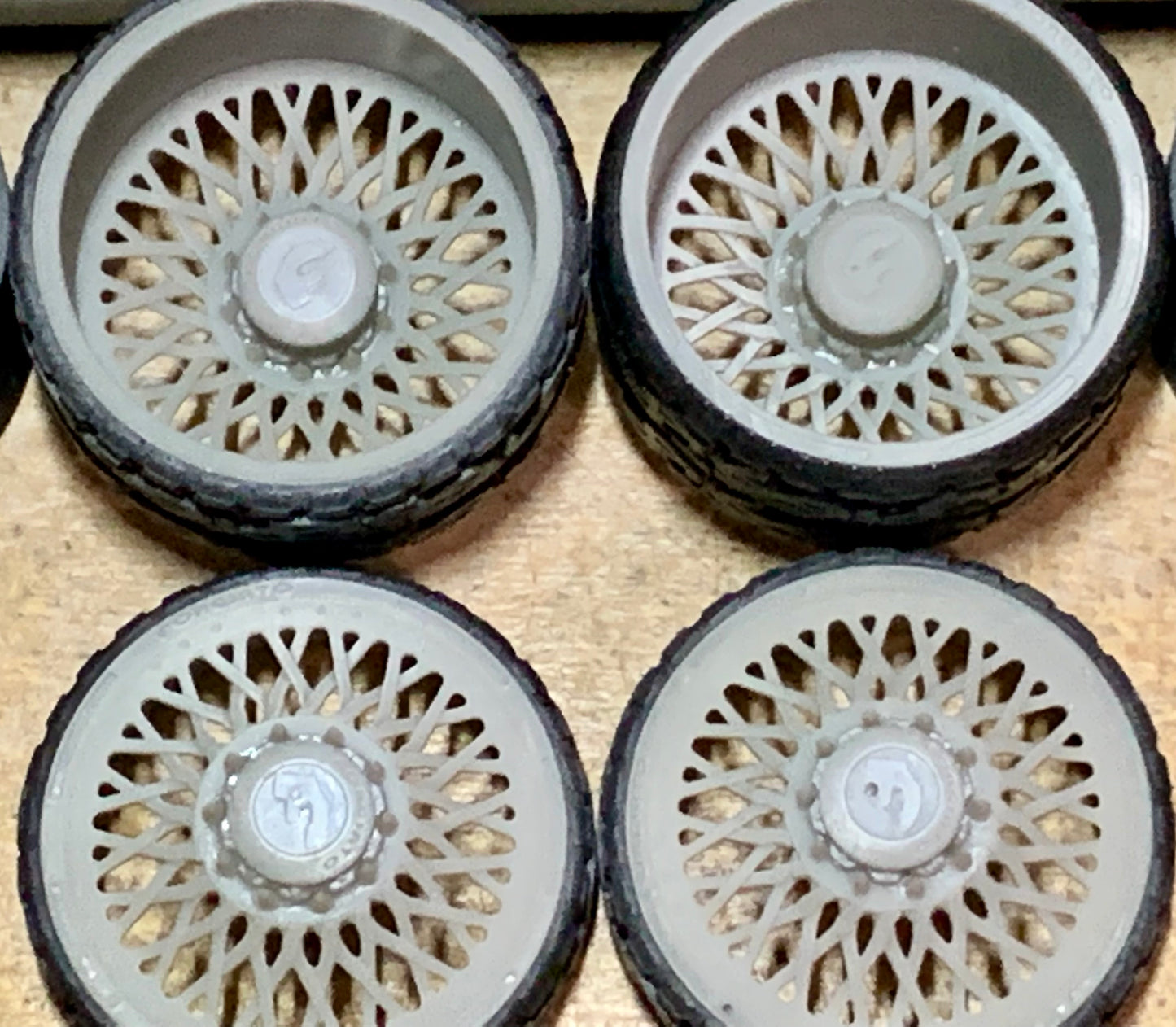 1/25 Scale - FORGIATO TESSUTO - 32" Dually Truck Rims