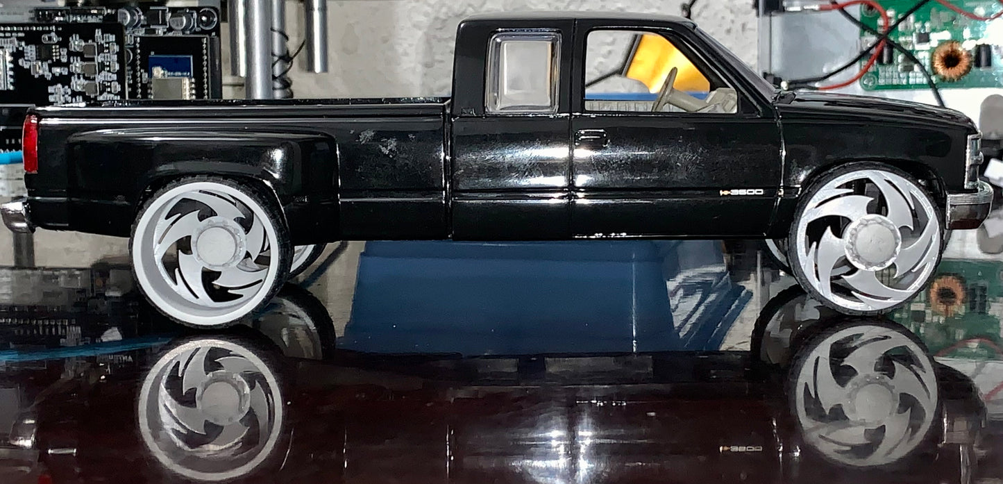 1/25 Scale - TMP D066d Rucci Ganja in 32" - Dually Truck Rims