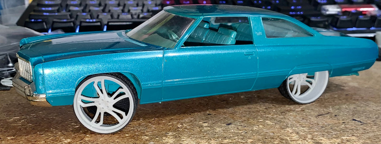 1/25 Scale - TMP CORLEONE ACCARDI D73 in 26"-30" Donk, Box, G-Body, Big Rims, Bubble