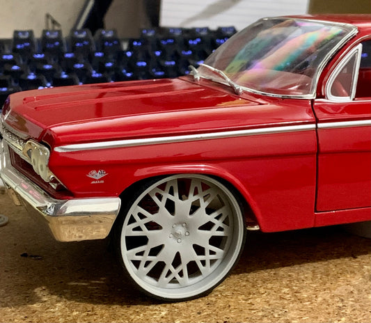 1/25 Scale - TMP D089 Forgi Custom in 26"-30" Donk, Big Rims, Box Chevy, G-Body
