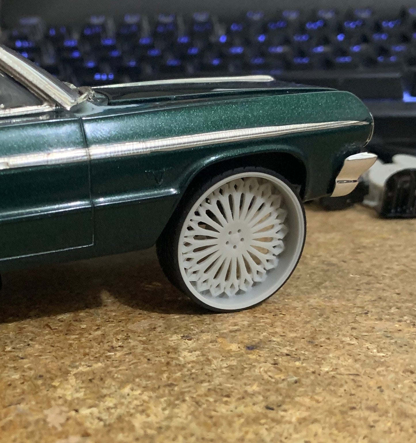 1/25 Scale - TMP D106 in 26"-30" Donk, Box Chevy, Big Rims, Trucks, SUV