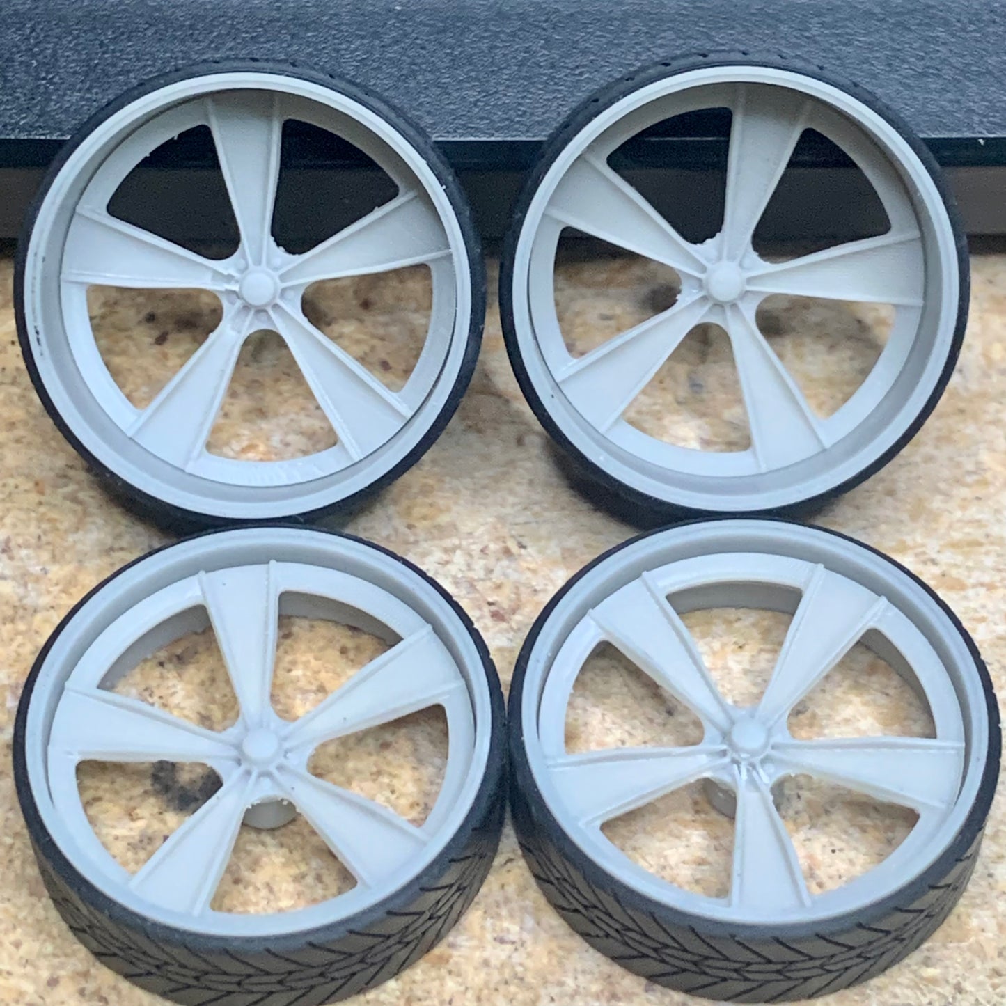 1/25 Scale - U.S. Mag "DAYTON" Billet in 26"-30" Donk, Big Rims, Box Chevy, G-Body