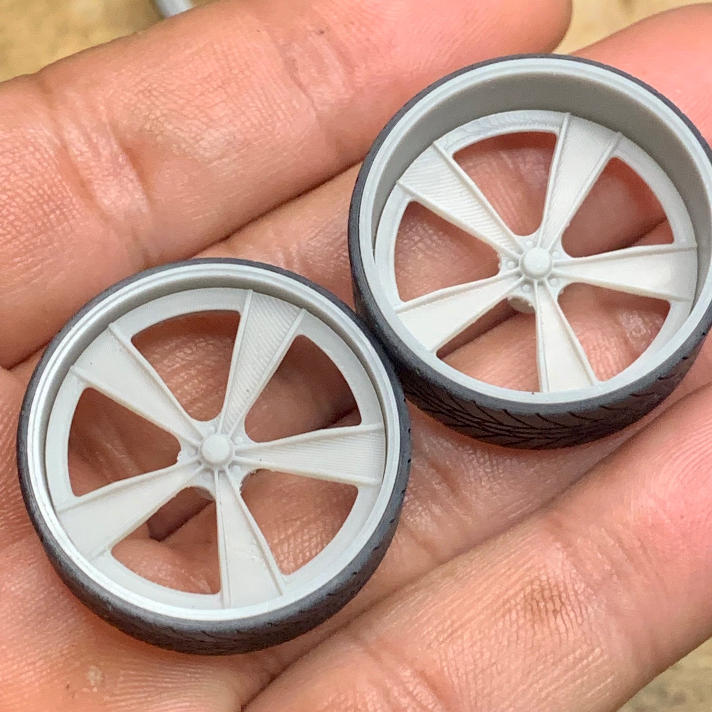 1/25 Scale - U.S. Mag "DAYTON" Billet in 26"-30" Donk, Big Rims, Box Chevy, G-Body