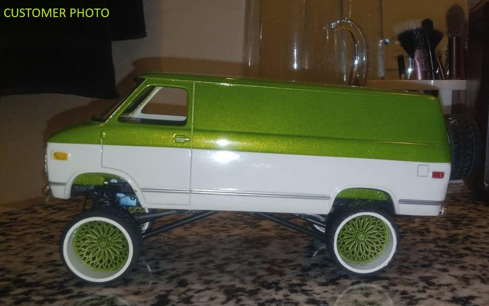 1/25 Scale - TMP D038 American Force Custom in 30" x 16" - with Low Pro Offroad Tires