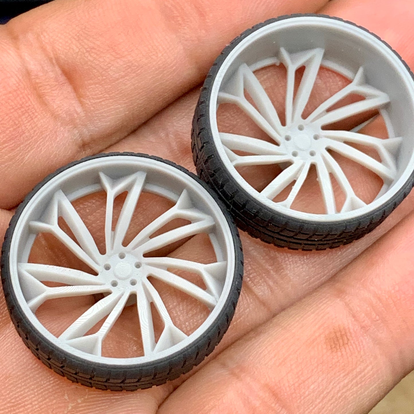 1/25 Scale - ASANT! AF179 - D143 in 26"-36" Donk, Big Rims, Box Chevy, G-Body