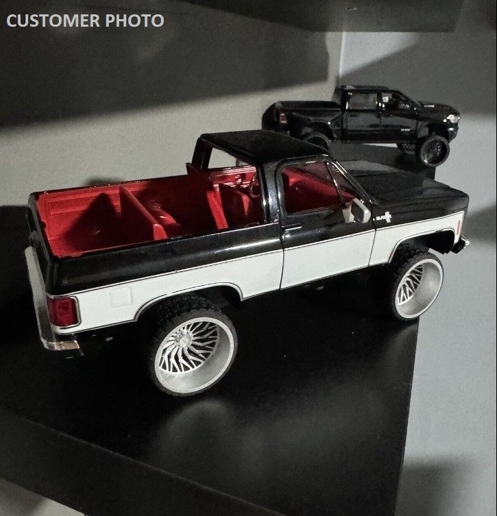 1/25 Scale - TMP D041 American Force Swang in 30" x 16" - with Low Pro Offroad Tires