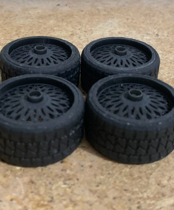 1/25 Scale - TMP D038 American Force Custom in 30" x 16" - with Low Pro Offroad Tires